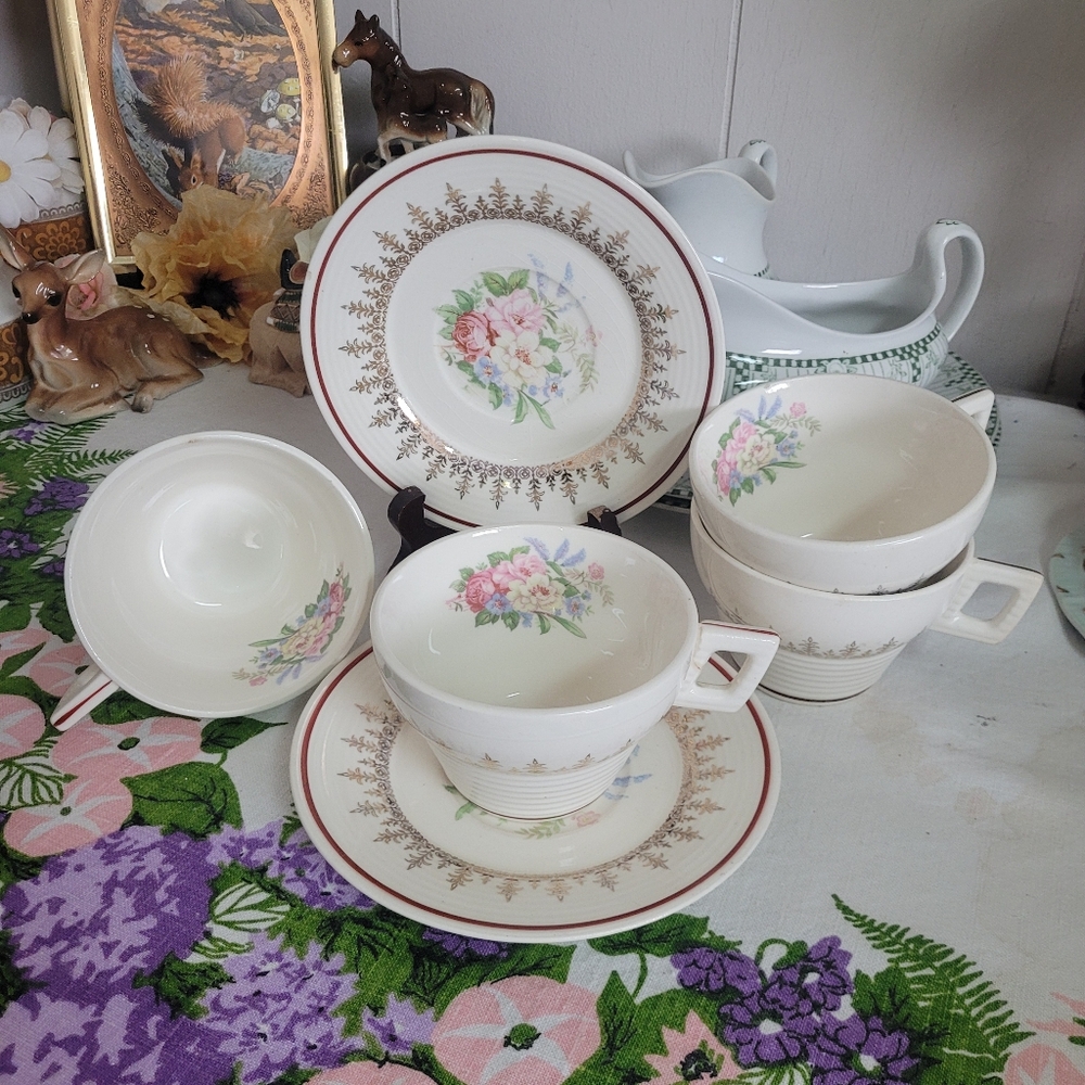 Vintage ADMIRATION Limoge Tea Set 4 Cups 2 Saucers 22k Gold